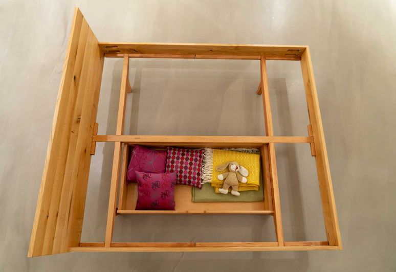 Bed Box Fly